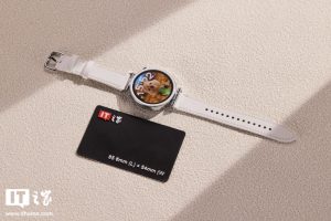 【IT之家开箱】小米 Watch S5 41mm 智能手表图赏：莹白陶瓷表圈 + 24 道精雕表冠，主打精致佩戴