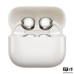 荣耀新一代 Earbuds 耳夹式耳机开售：单耳重 5.6 克、综合续航 40 小时，到手价 449 元