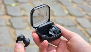 三星首款耳夹式耳机：Galaxy Buds On 发布，满电续航 9.5 小时